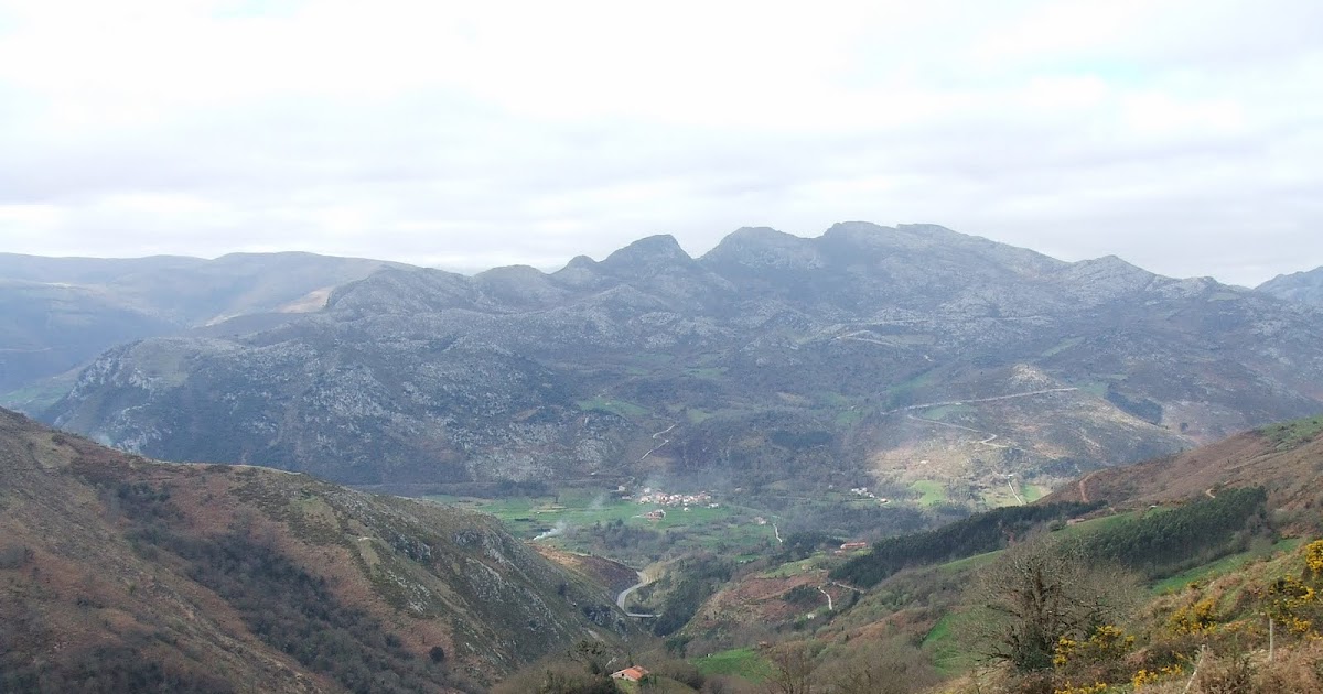 La cueva del tasugo SIERRA DEL ESCUDO DE CABUERNIGA