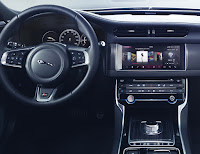 2016-Jaguar-XF-4.jpg