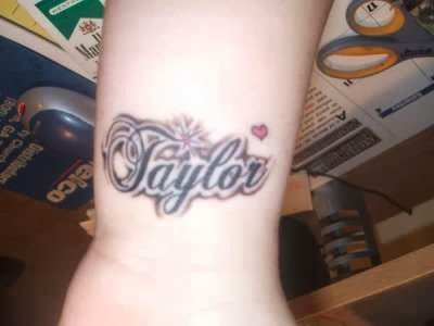 leading name tattoos designs leading name tattoos designs