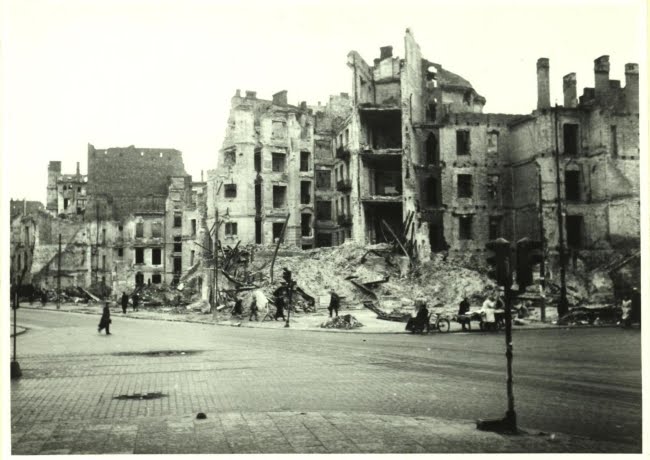 Warszawa 1945