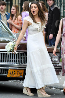 Mila Kunis Filming Candids Mila Kunis Filming Candids