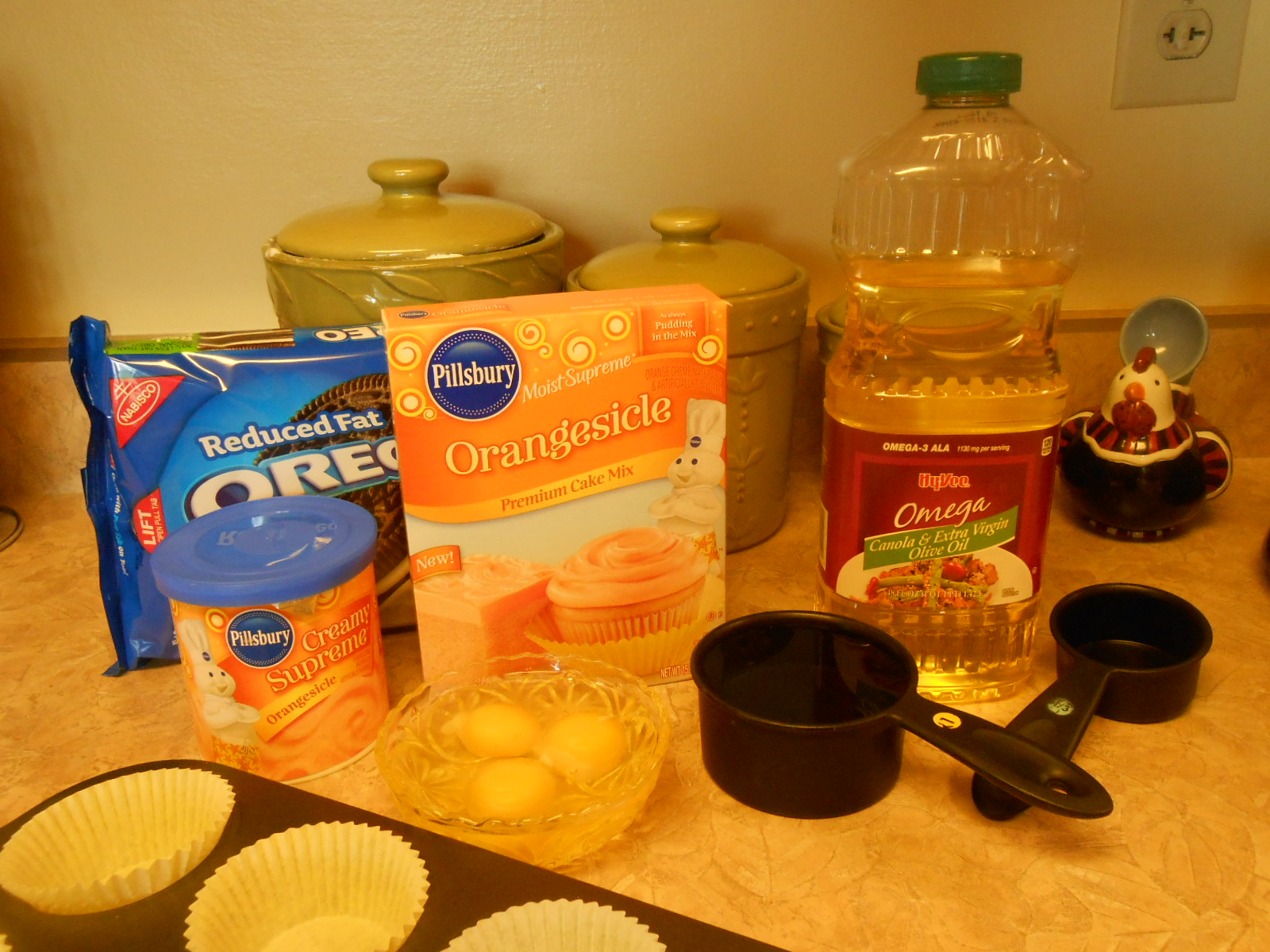 Cooking & Conversation Mom's 84th Birthday! Orangesicle Flower Cupcakes