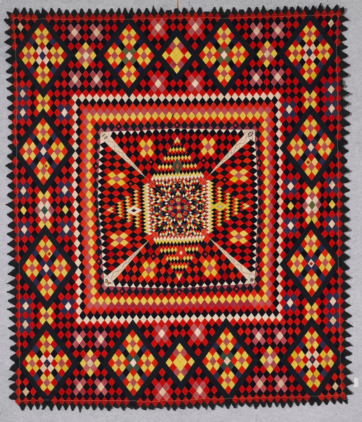Australian Quilt Study Groups Wartime Quilts exhibition goes to