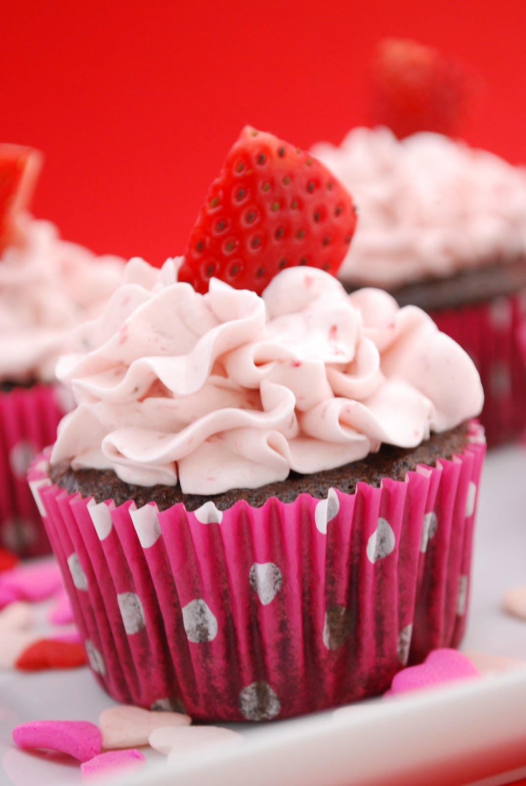 Chocolate and Strawberry Cupcakes | Quick & Easy Recipes