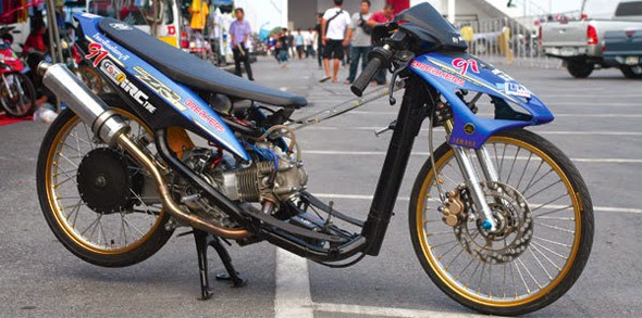 Foto dan Gambar Modifikasi Yamaha Mio Sporty Drag Race Foto dan Gambar Modifikasi Yamaha Mio Sporty Drag Race