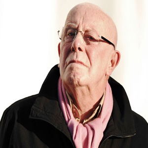 Richard Wilson on Hold (2012) Richard Wilson on Hold (2012)