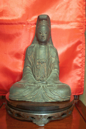 ขอเชิญชม ภาพวัตถุมงคล พระแม่กวนอิม อายุ 300-400 ปี หาชมได้ยาก