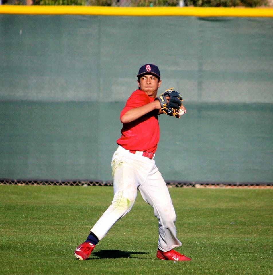 Deportes a lo latino Cuatro latinos destacan en el mejor equipo de