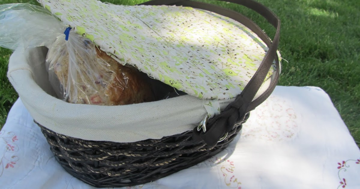 Craftaphile Picnic Basket Tutorial