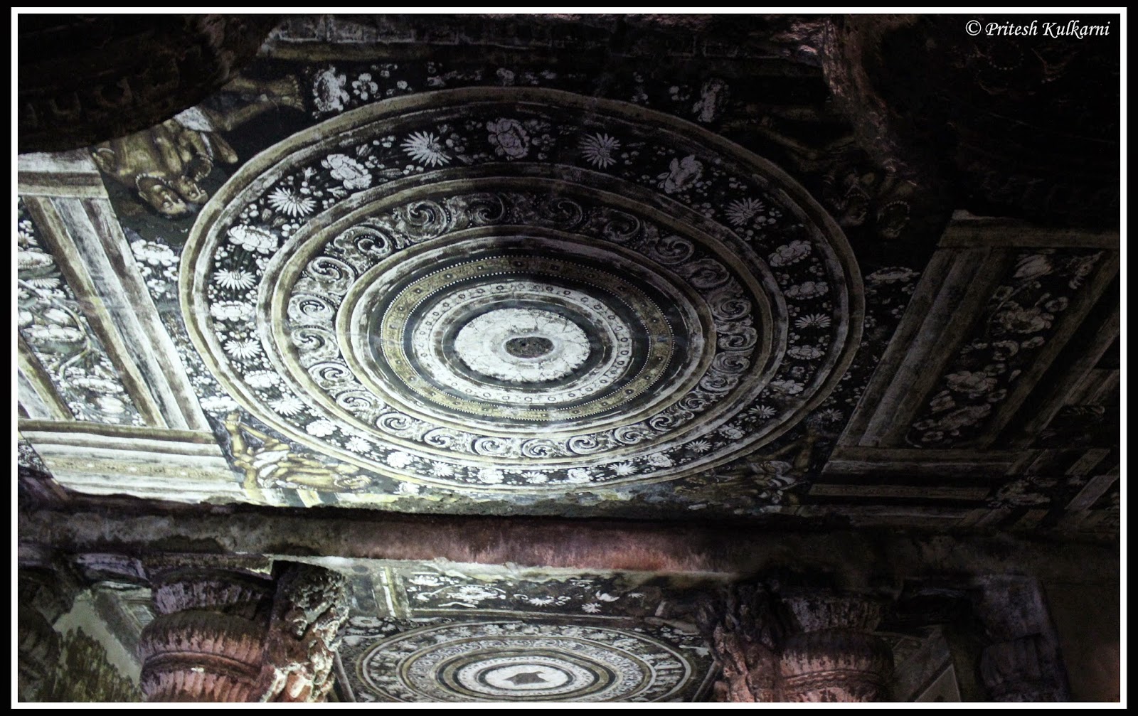 Painting on Ajanta Cave's roof Painting on Ajanta Cave's roof