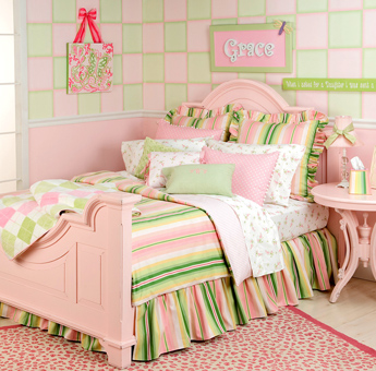 Bedroom Design Decor: Teenage Bedroom For Small Girls