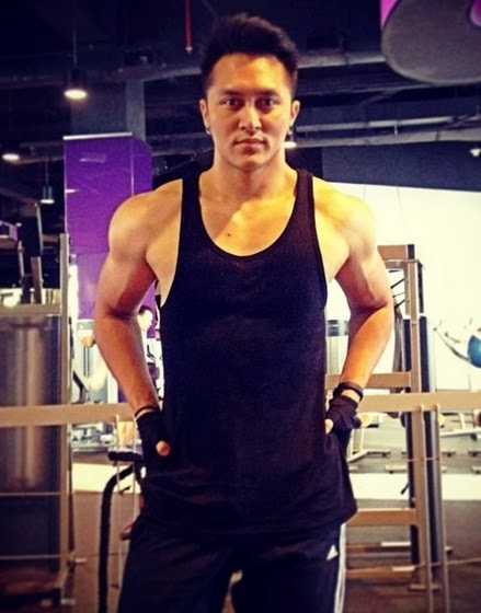 demian-aditya-shirtless-hot-body-sixpack demian-aditya-shirtless-hot-body-sixpack