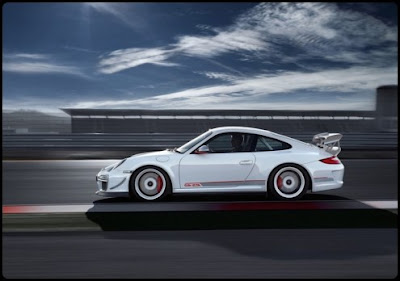 Side-View-2012-Porsche-911-GT3-RS-4.0