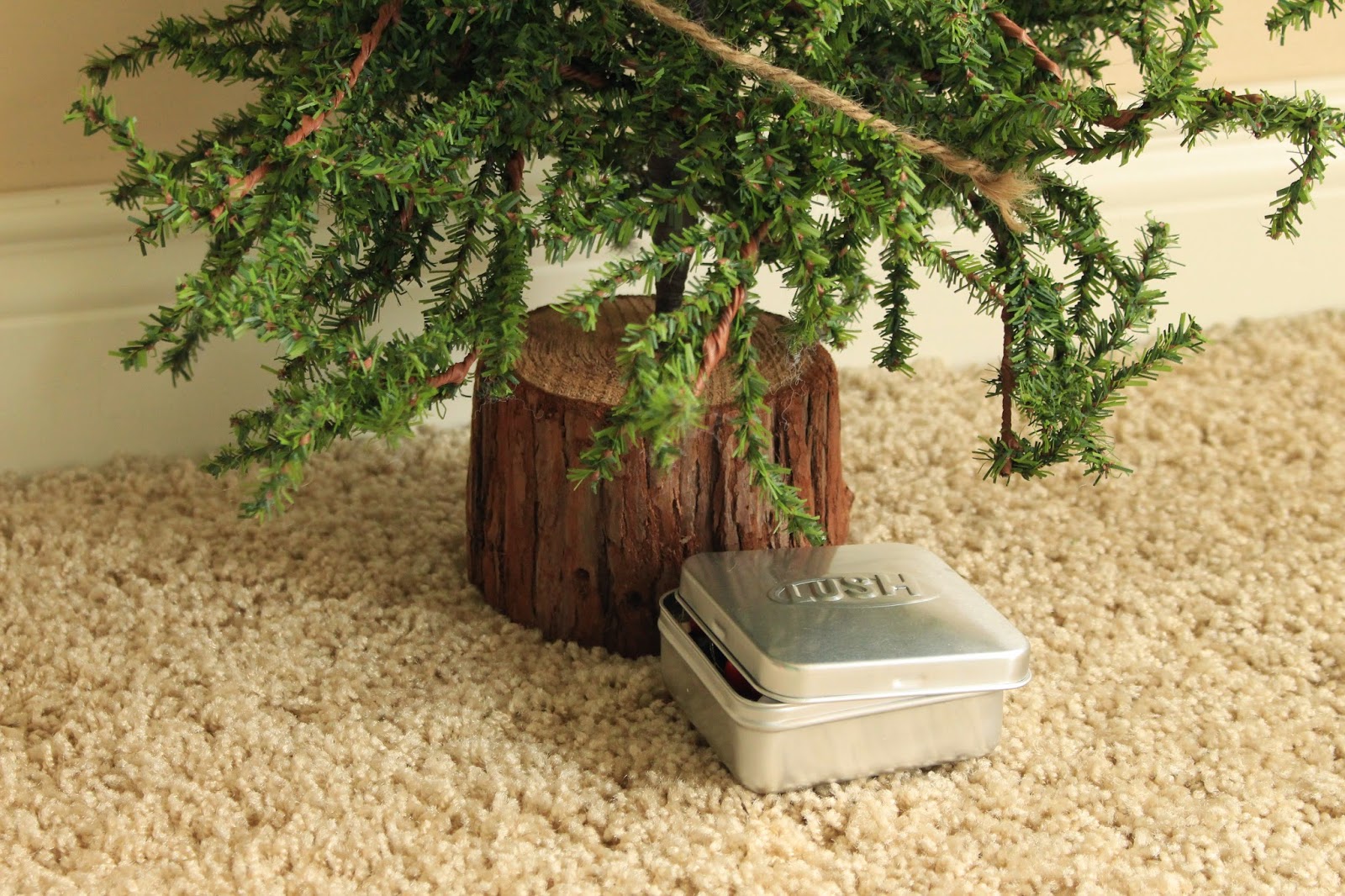 Putting Up the Christmas Tree