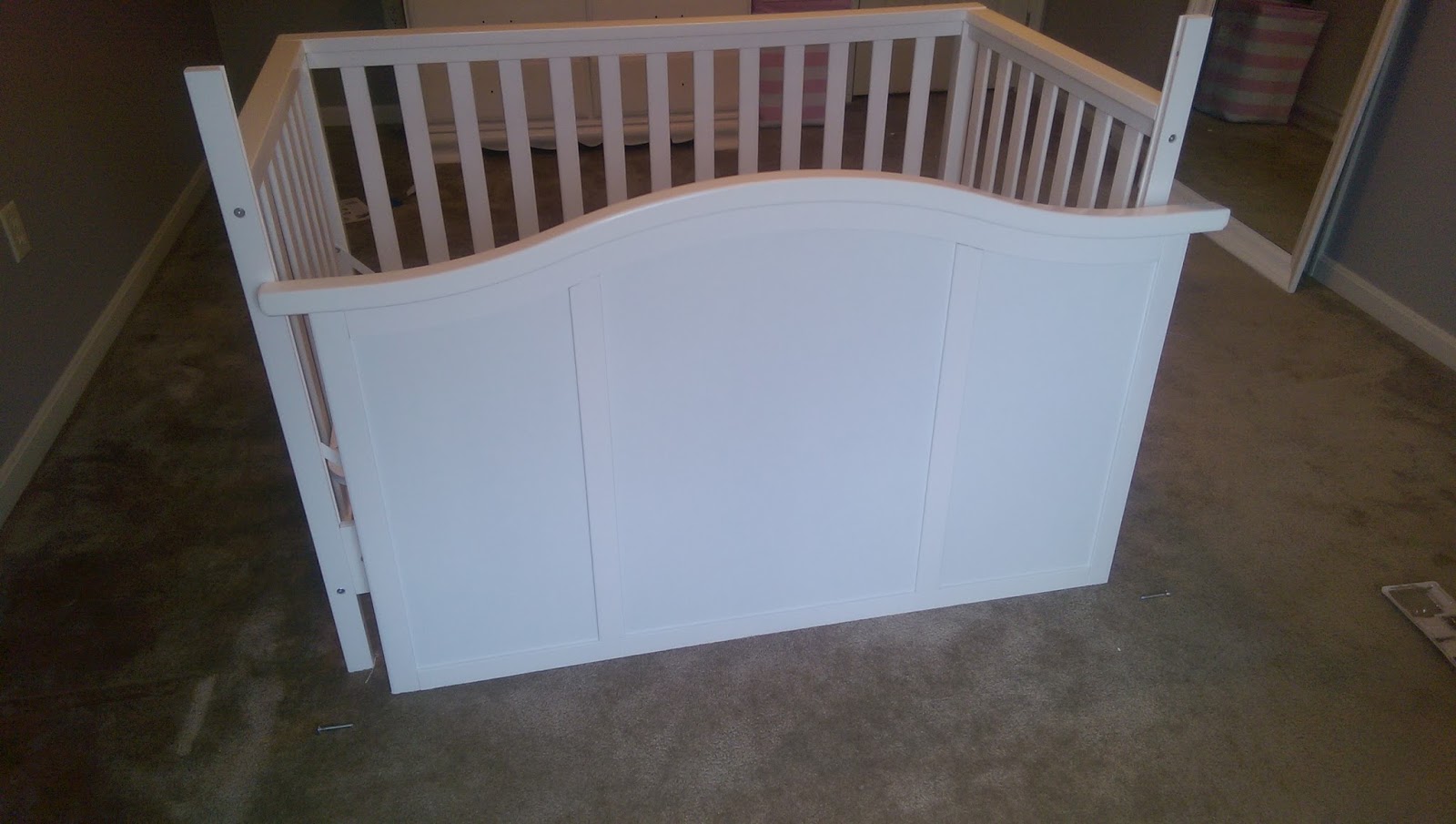 Light 'em Up Outdoors Delta Children 'Madrid' 4in1 Crib Review