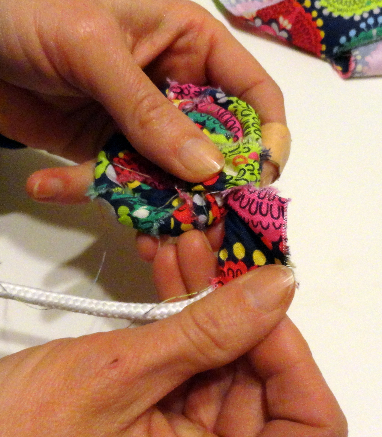 Woven clothesline scrap fabric basket tutorial Rachel Teodoro