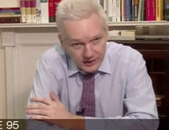 Assange pede a Obama para deixar de perseguir a WikiLeaks
