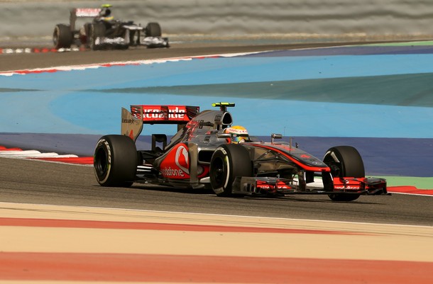 Oficialu - Mclaren diskvalifikuota. Lewis+Hamilton+during+the+qualifing+session+at+the+Bahrain+international+circuit+in+Manama