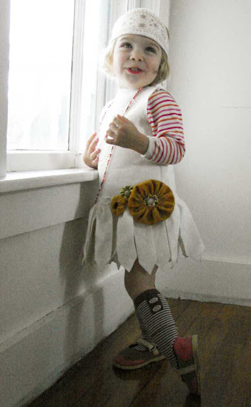 costume