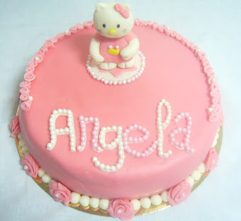 Tarta fondant Hello Kitty