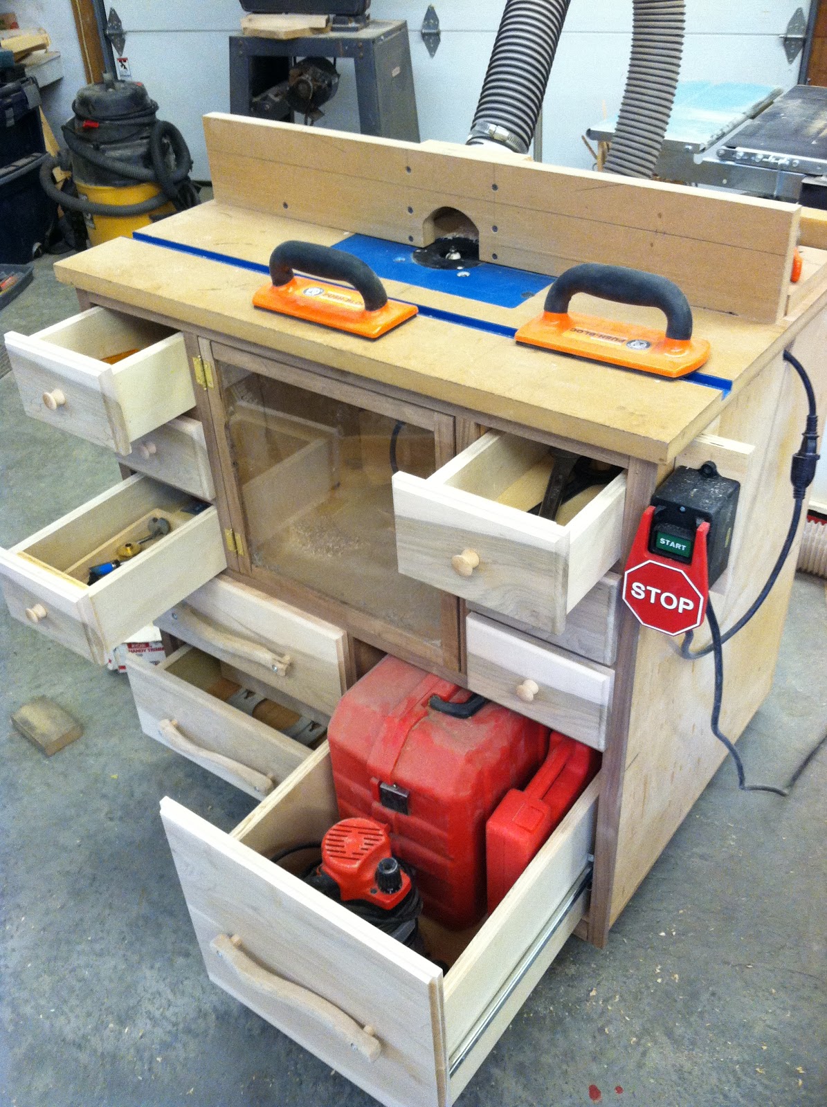 RusticWorks Wood Working Photo Journal Norm Abrams Style Router Table