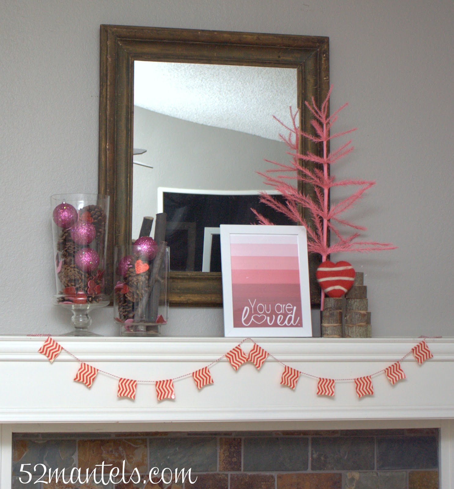 http://4.bp.blogspot.com/-lfgHFuGGfT4/UPys_uNq-xI/AAAAAAAAVb4/X2hHSOBQ2XQ/s1600/52mantels.com+valentine+mantel.jpg