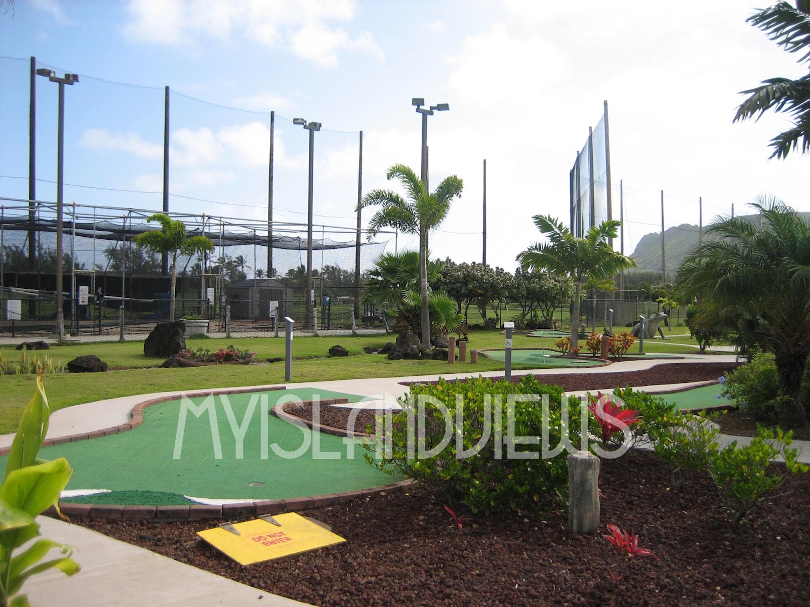 Hawaii Mom Blog Tiki Island Marine Corps Base Hawaii