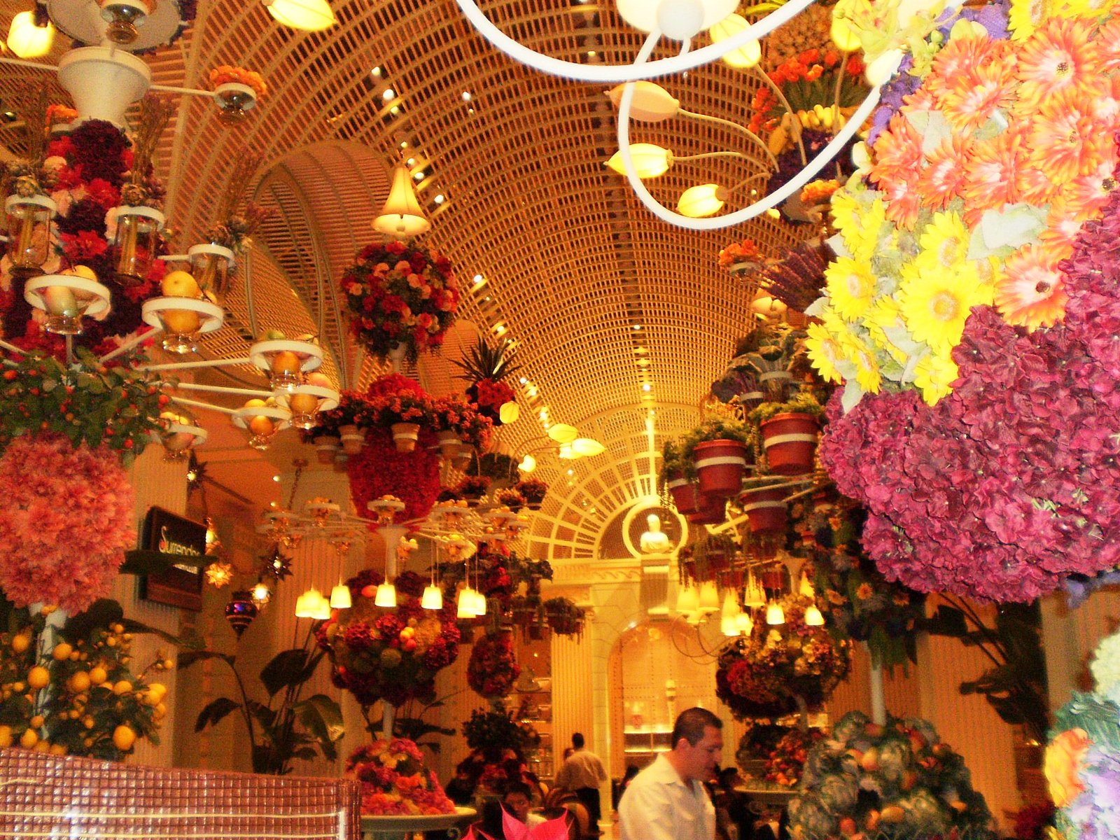 MysteriesEtc: Las Vegas Christmas 2012