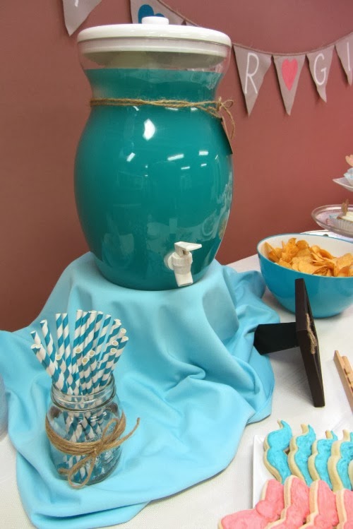 Homemakin and Decoratin: Gender Reveal Party
