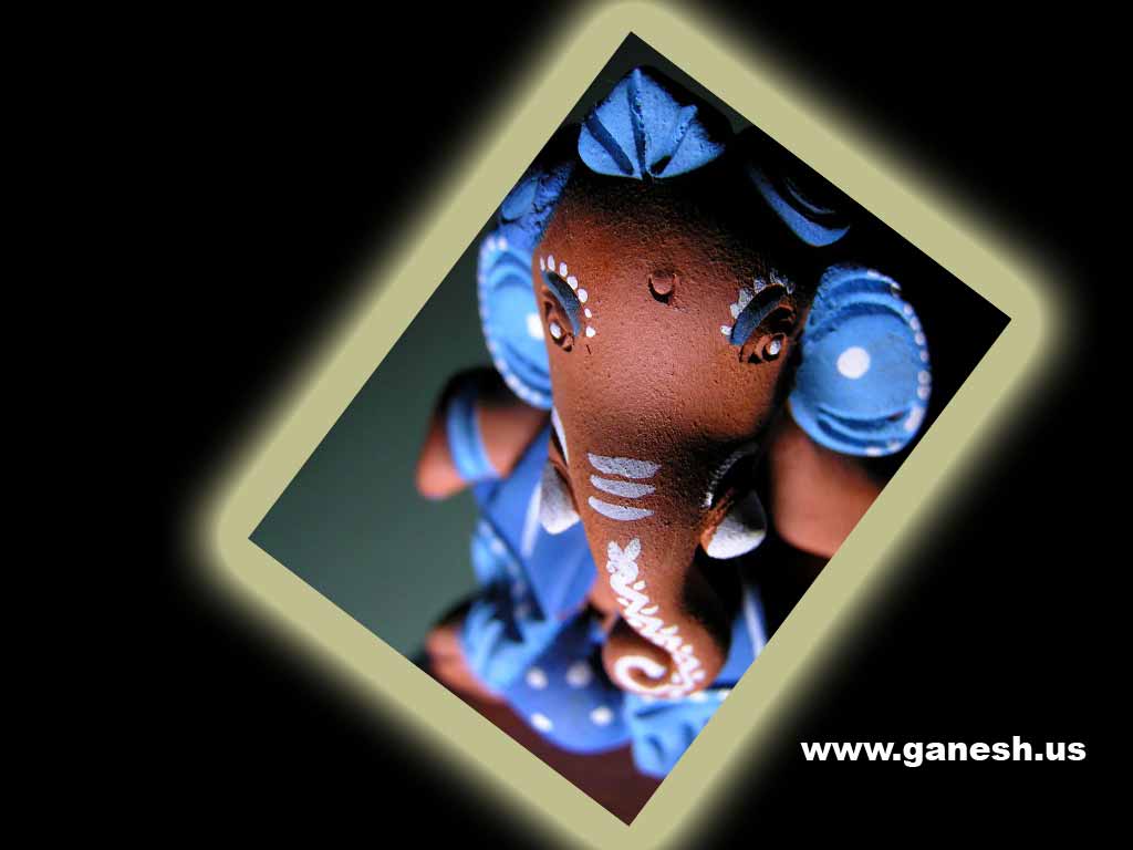 http://4.bp.blogspot.com/-lh3I4c2a4MM/UAcuVJ1FByI/AAAAAAAAEb8/7wDxpj2tkRQ/s1600/ganesh-wallpaper-free-download.jpg