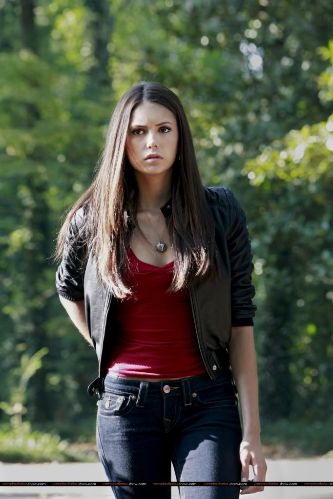 Mavi Olmayan Deniz.. Vampire Diaries 1 Elena Gilbert Stili