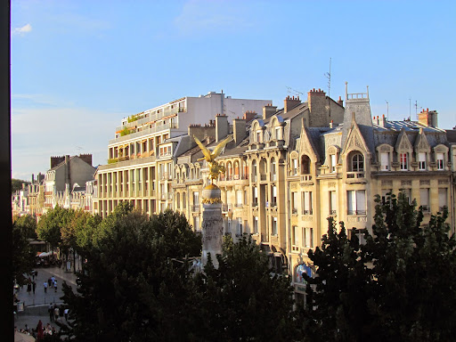 France Marne 51 Reims Maison De Champagne Vranken Pommery Stock Photo Alamy