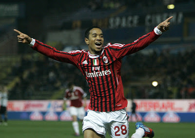 Arsenal Target Urby Emanuelson Arsenal Target Urby Emanuelson