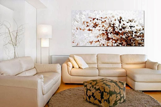 Modern living room decorating with Modern Art