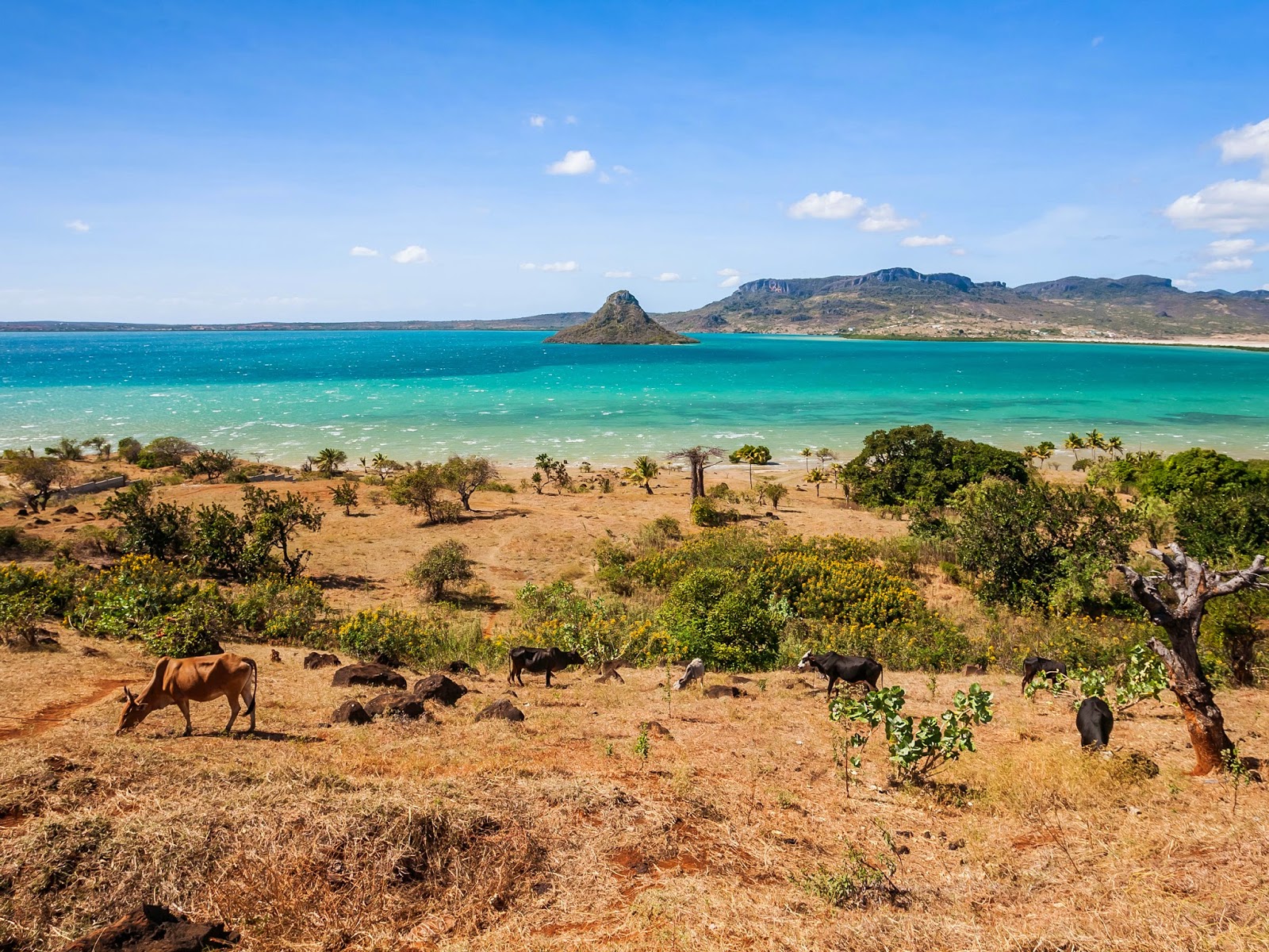 Touristica Madagascar...Red island
