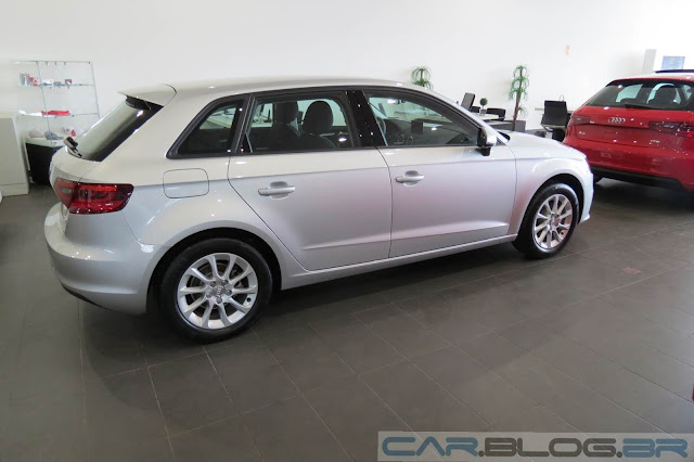 Audi A3 - Nova geração - Página 3 Audi-A3-Sportback-2014+(17)