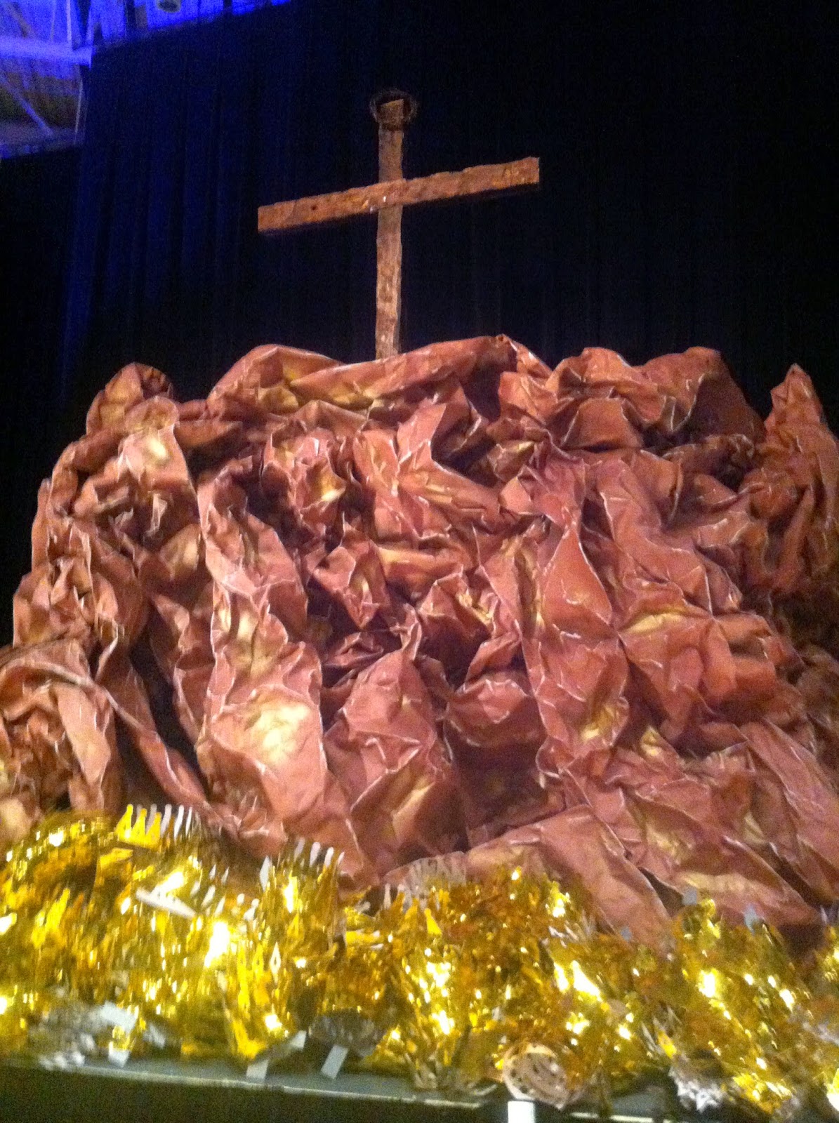 Kingdom Rock VBS/Cross