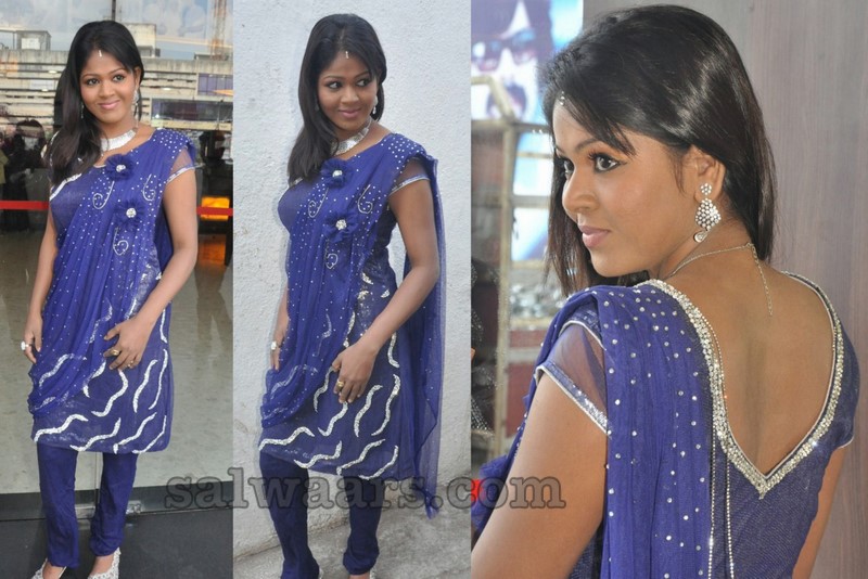 Deep Neck Kameez with Lace - Indian Dresses