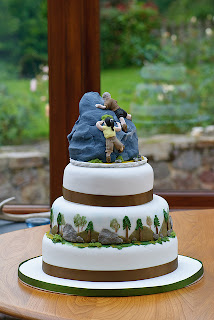 Wedding Cakes by Country Cakes and Catering Wedding Cakes by Country Cakes and Catering