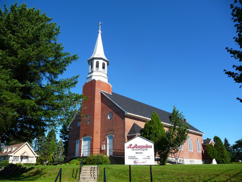 Région du SaguenayLacSaintJean MRC de LacSaintJeanEst suite