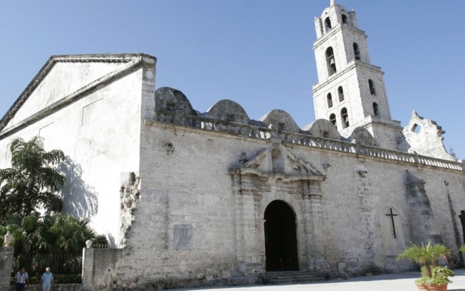 [Image: khong-bo-lo-khi-den-cuba-1.jpg]