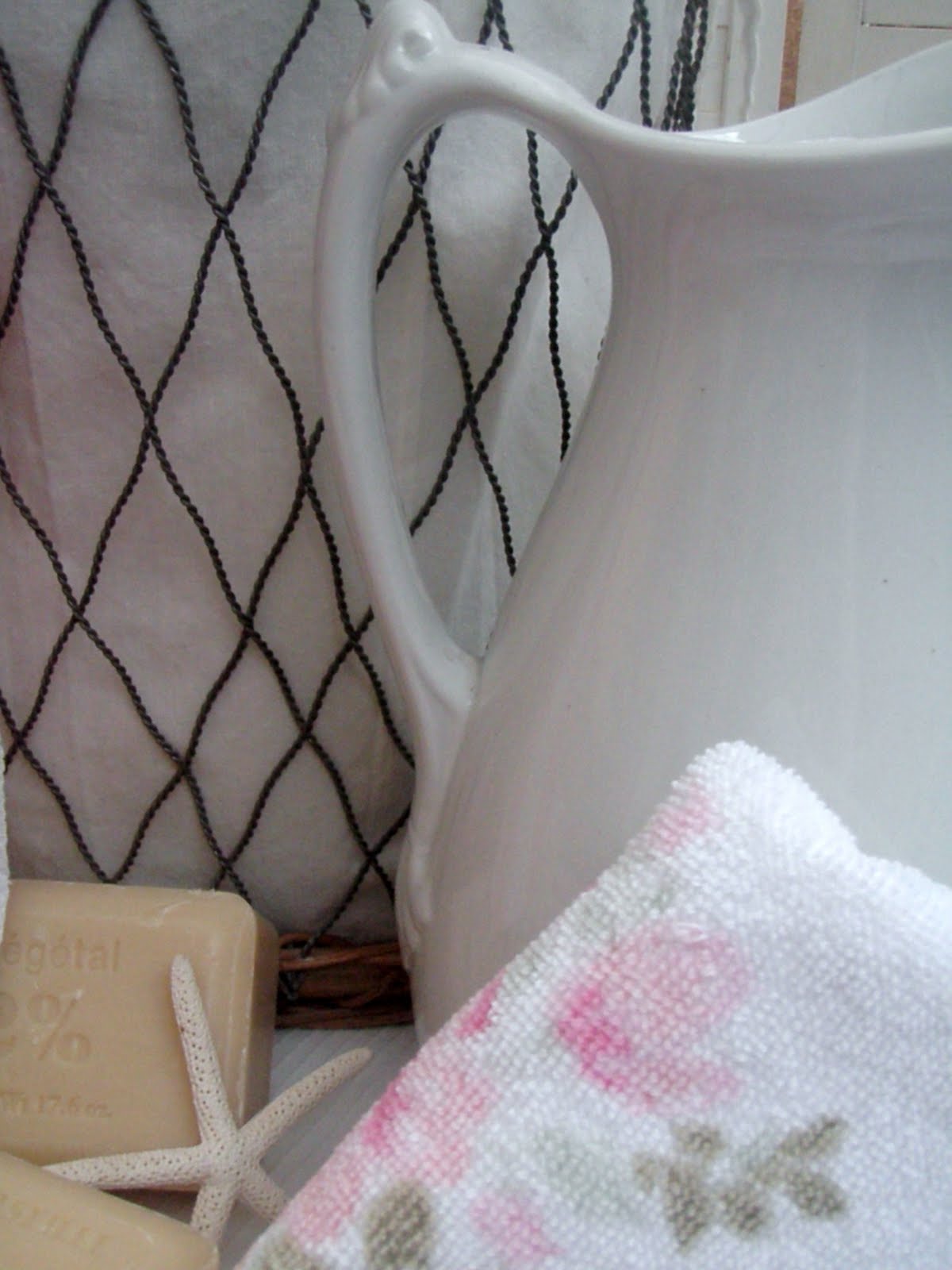 Cabin & Cottage Vintage Bath Towels
