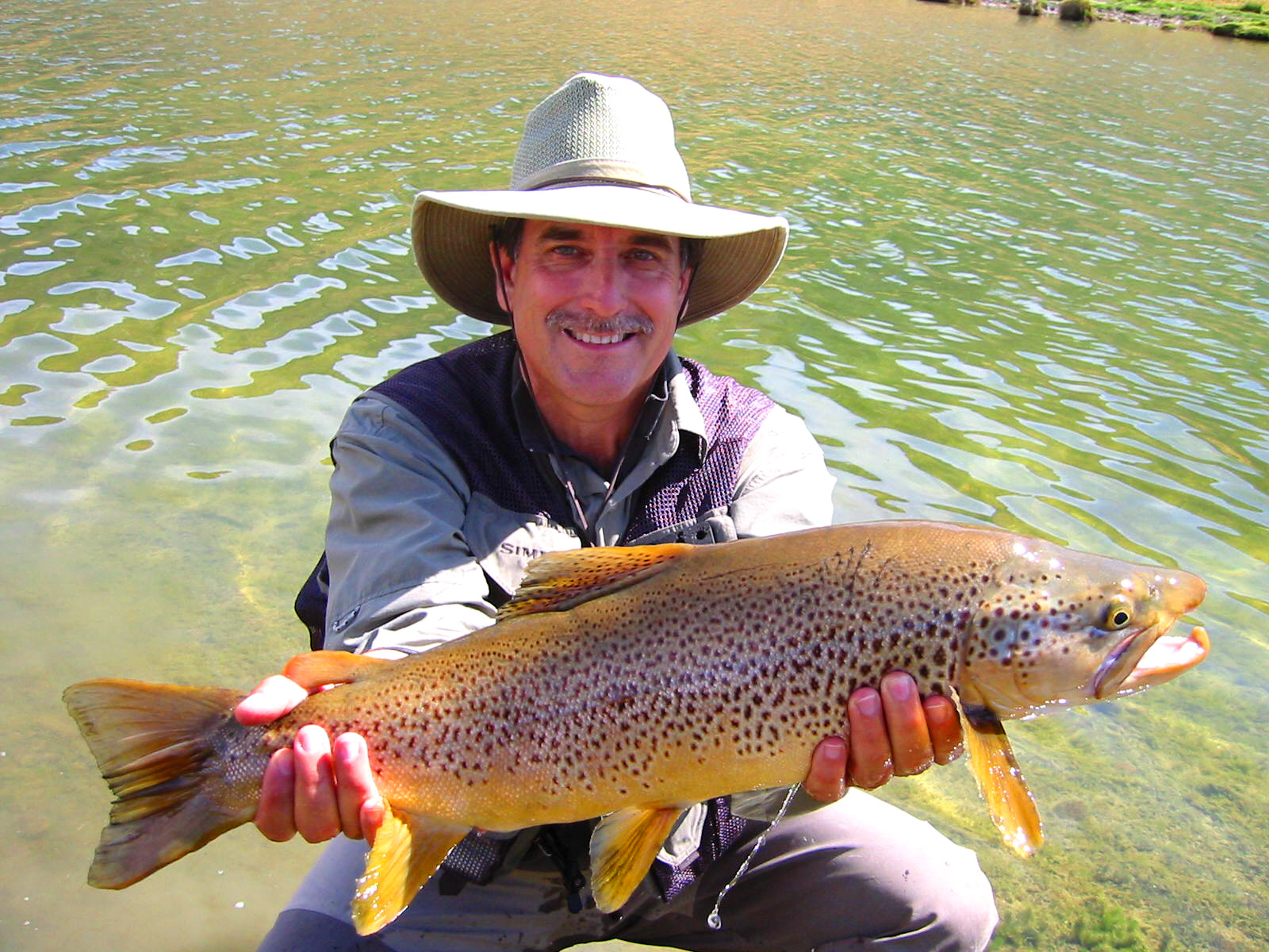 Stu's Fly Shop & Stu's Superior Flies NZ Fly Fishing, NZ Trout Radio