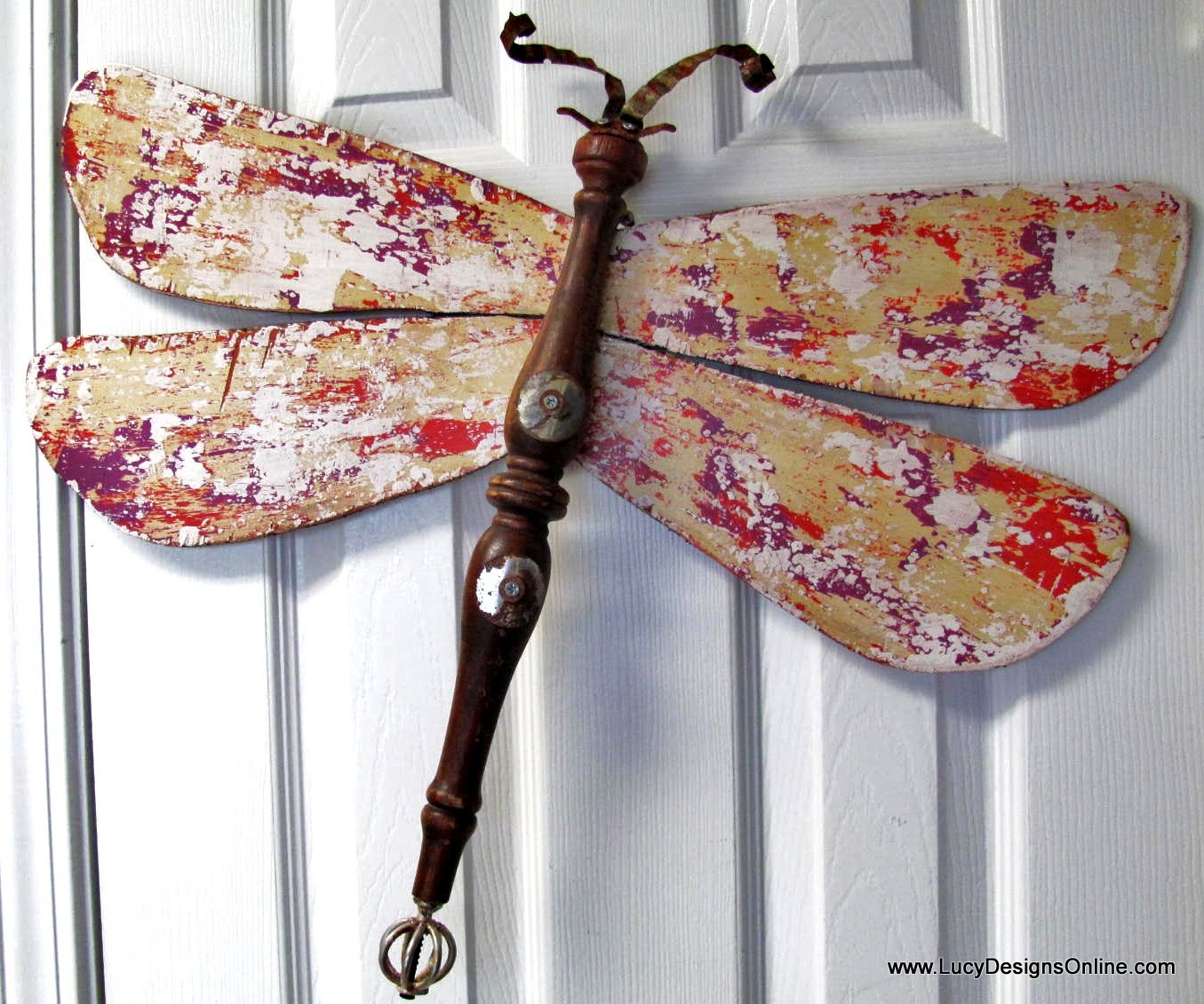 chair spindle hand painted dragonfly Dragon fly craft, Dragonfly wall