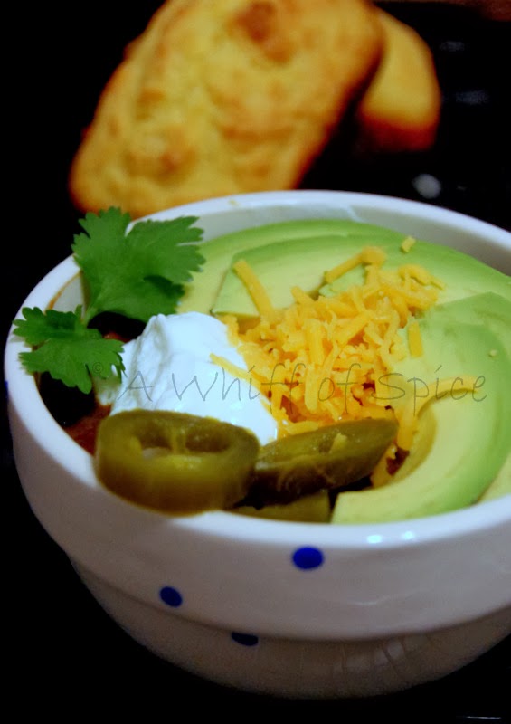 "DryRun" Chicken Chili with Corn Muffins for Superbowl