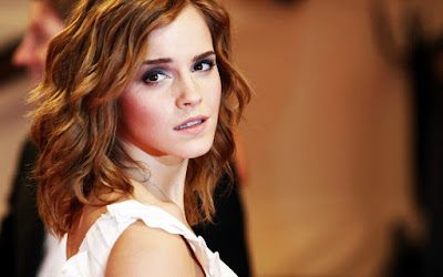 English Actress Emma Watson Cute Pics
