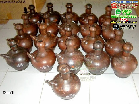 http://4.bp.blogspot.com/-lq-pw_qPeWQ/VDtzzwCr8XI/AAAAAAAADrc/eMDCaumH14Y/s1600/kendi-Gerabah-Balikpapan-714156.jpg