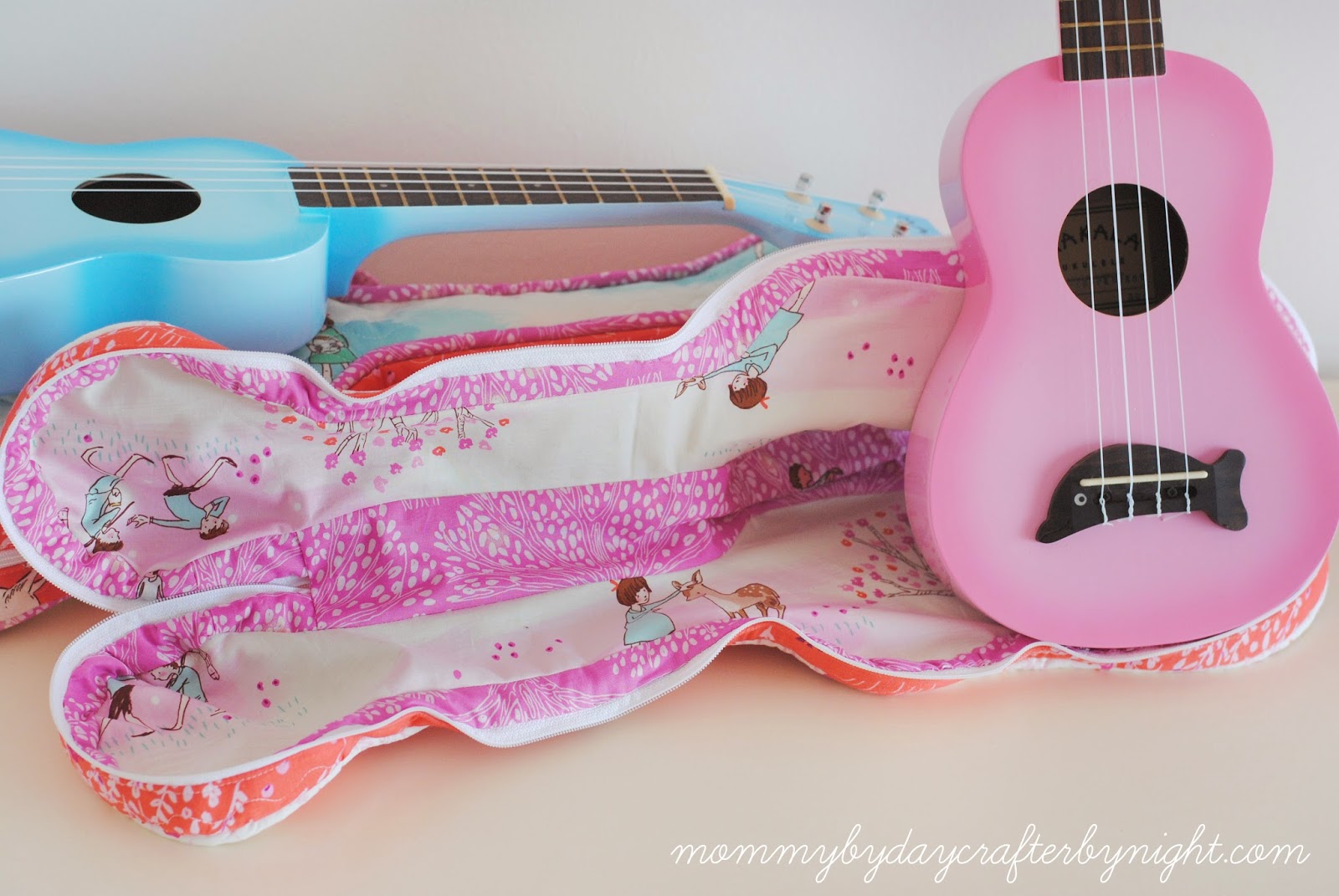 Quilted Ukulele Case Tutorial by Mommy By Day...Crafter By Night