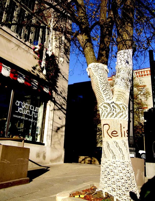 Wires & Yarns Yarn Bombing