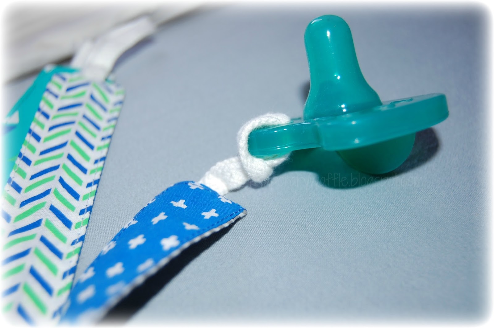 Temporary Waffle Savvy Baby's 3 Pack Pacifier Clips for Boys